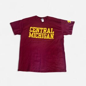 MV sport burgundy and yellow central Michigan large size T shirt